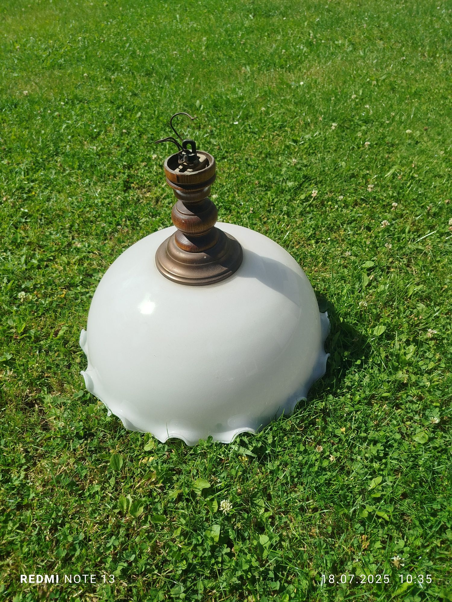 Lampa kuchenna biała rustykalna