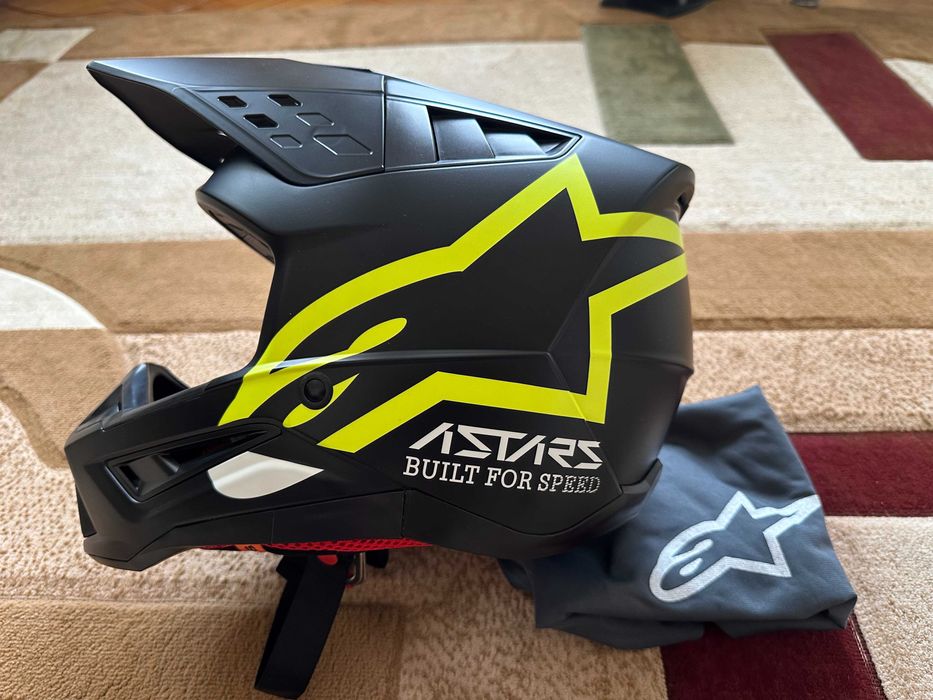 alpinestars sm5  Gaerne GX1  Raven Champion LEATT 3.5 Acerbis  KTM