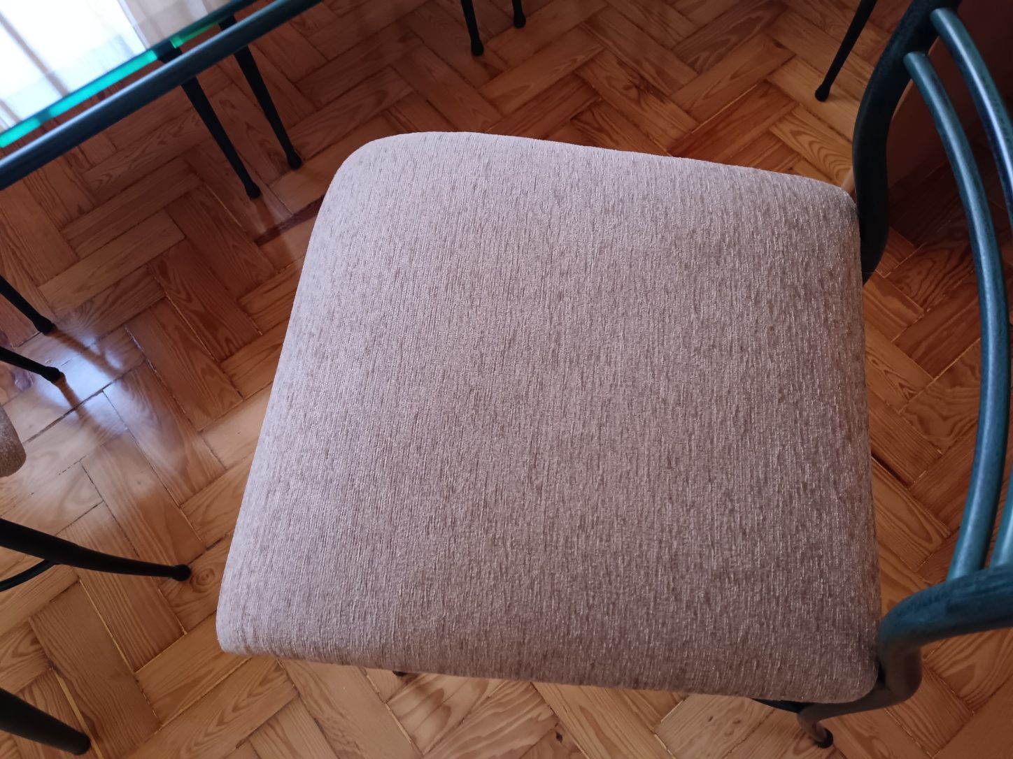 Mesa sala de jantar com 6 cadeiras