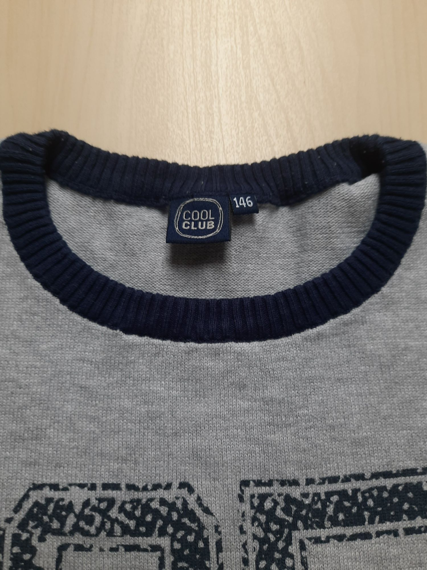 Sweterek chłopięcy Cool club Smyk 146- super stan