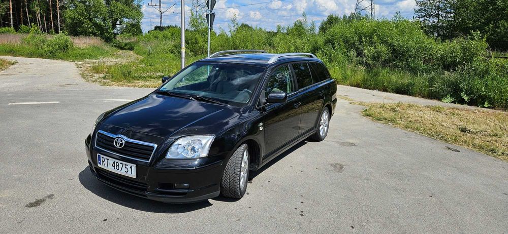 Toyota Avensis Combi 2,2 deisel 2006 rok