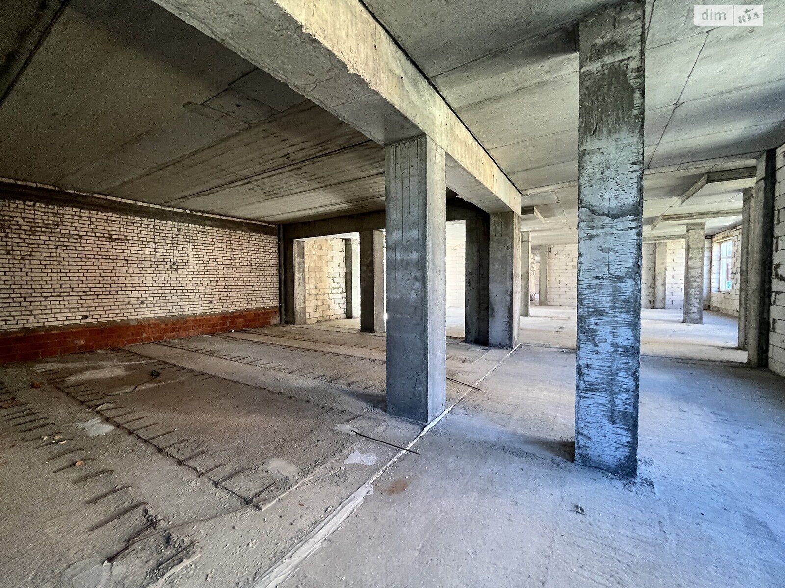 Продаж комерційного приміщення 249 м² в центрі Ірпеня