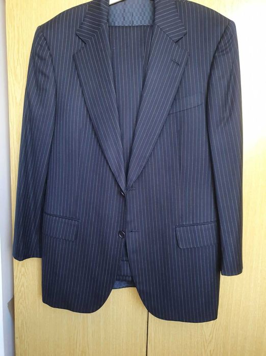 Костюми Corneliani, Battistoni