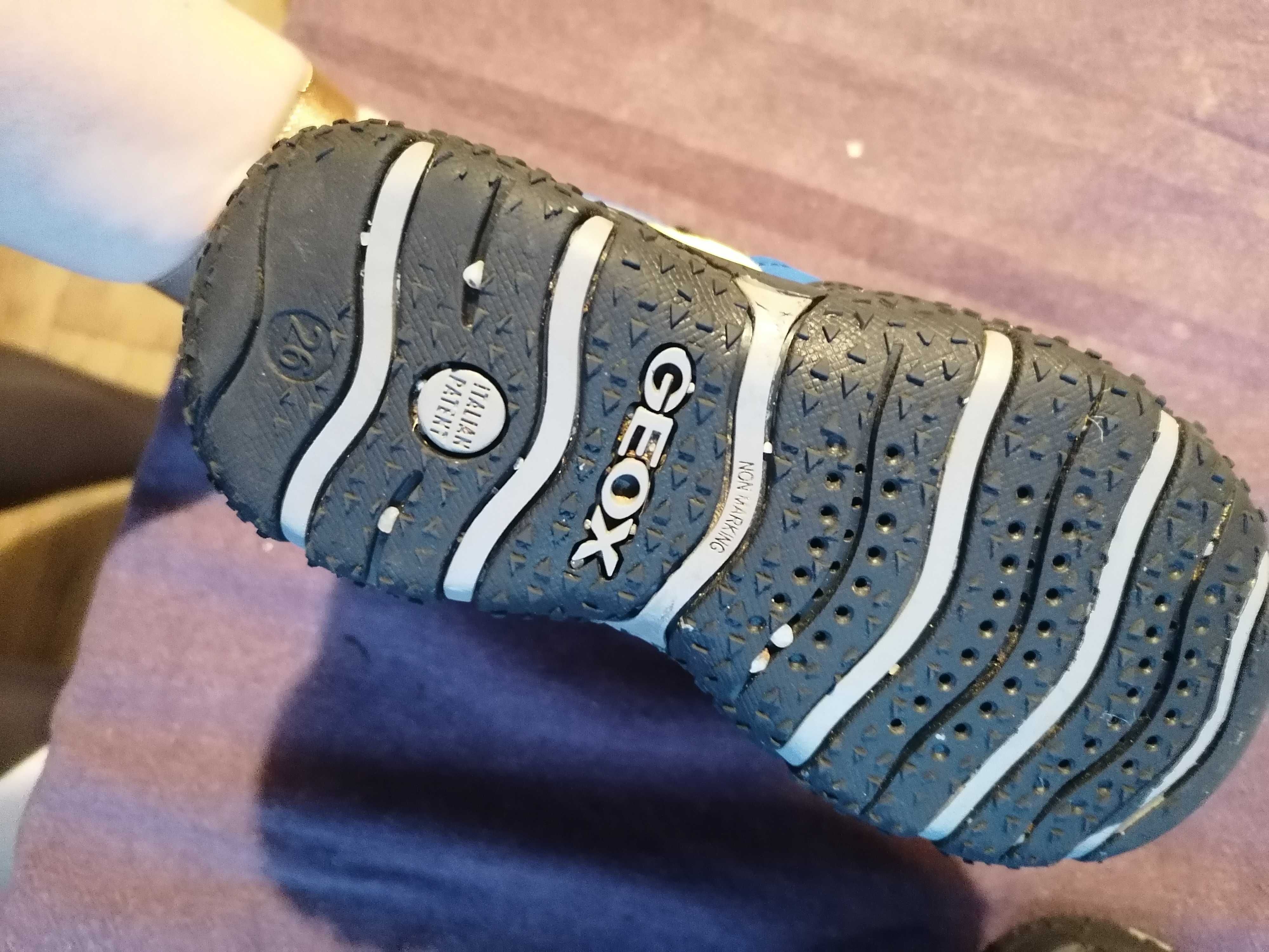 Buty jesienne Geox jak nowe dla chłopca roz. 26