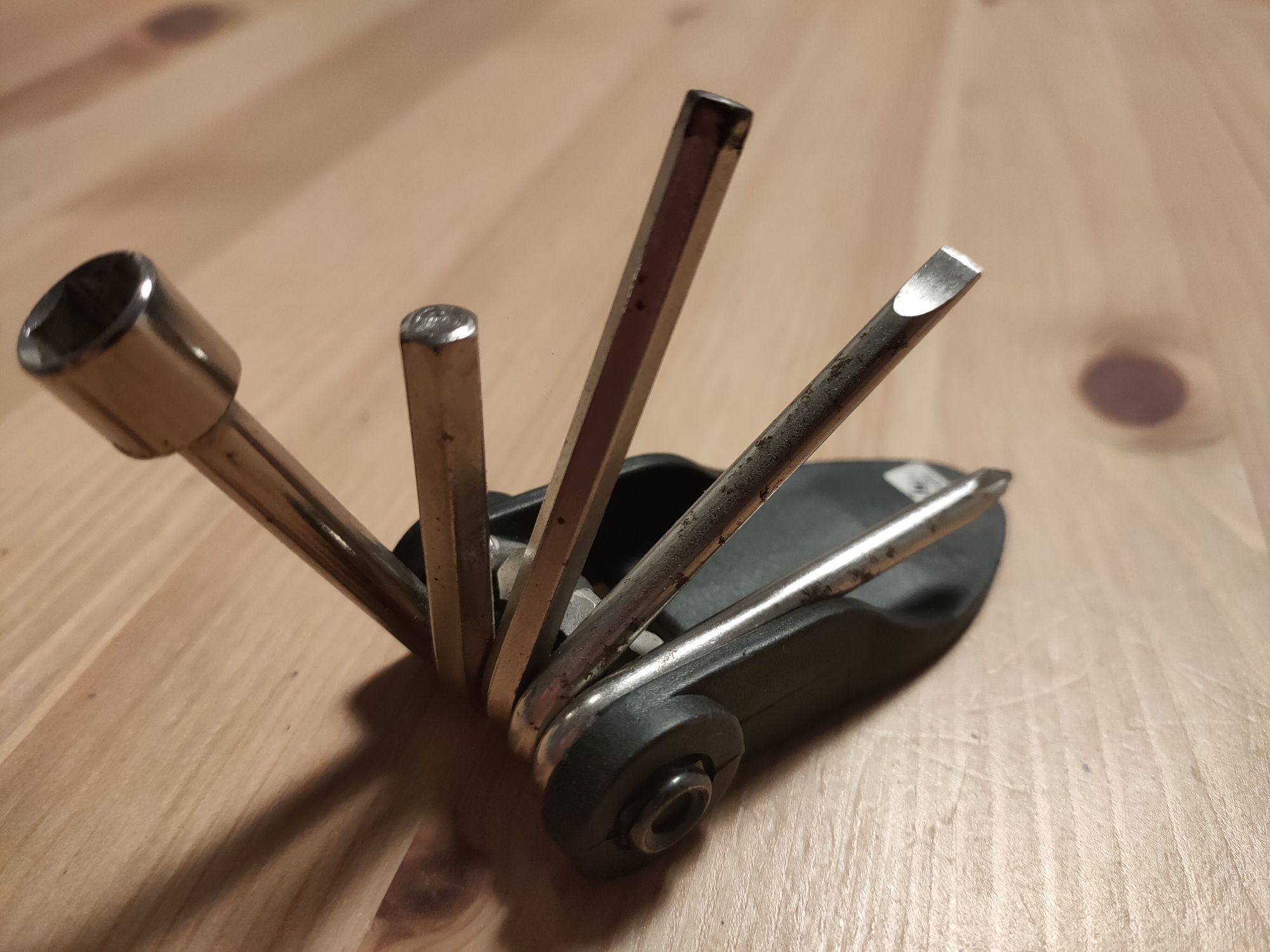 Multitool rowerowy