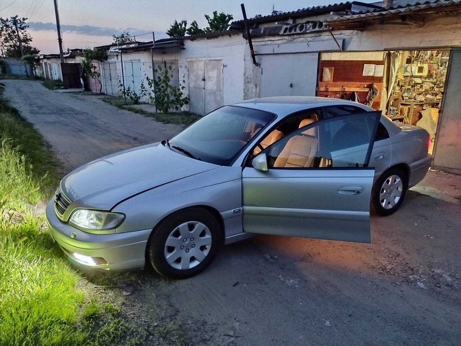 Опель омега б  супер стан