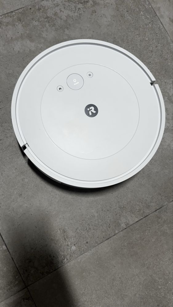 Aspirador Robot IROBOT Roomba Combo Essential