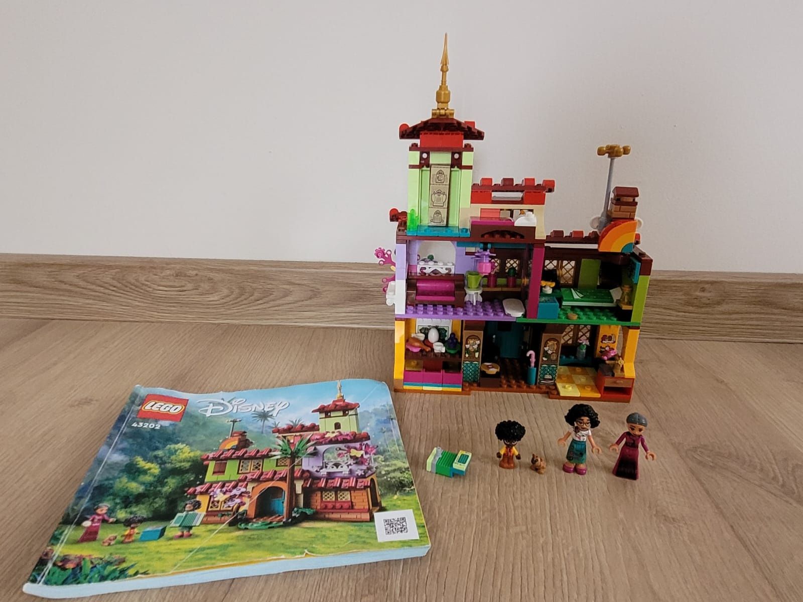 Lego Encanto dom Madrigalów - zestaw 43202 plus pudełko