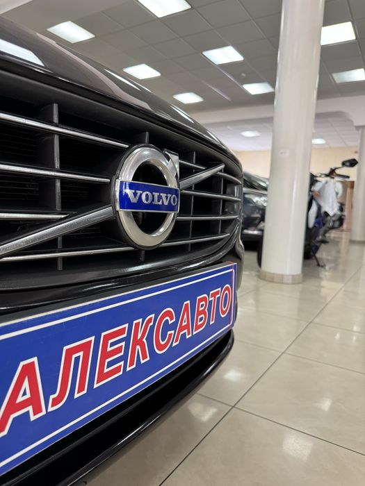 Volvo V60 Т5 2.0і 16V 8АКПП 2016 р.в. (245 к.с.)