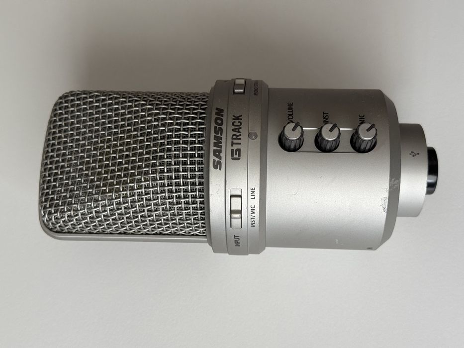 Samson G-Track + SP04 + Elgato Wave Low Profile