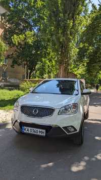 Ssangyong korando 2013 бензин/газ