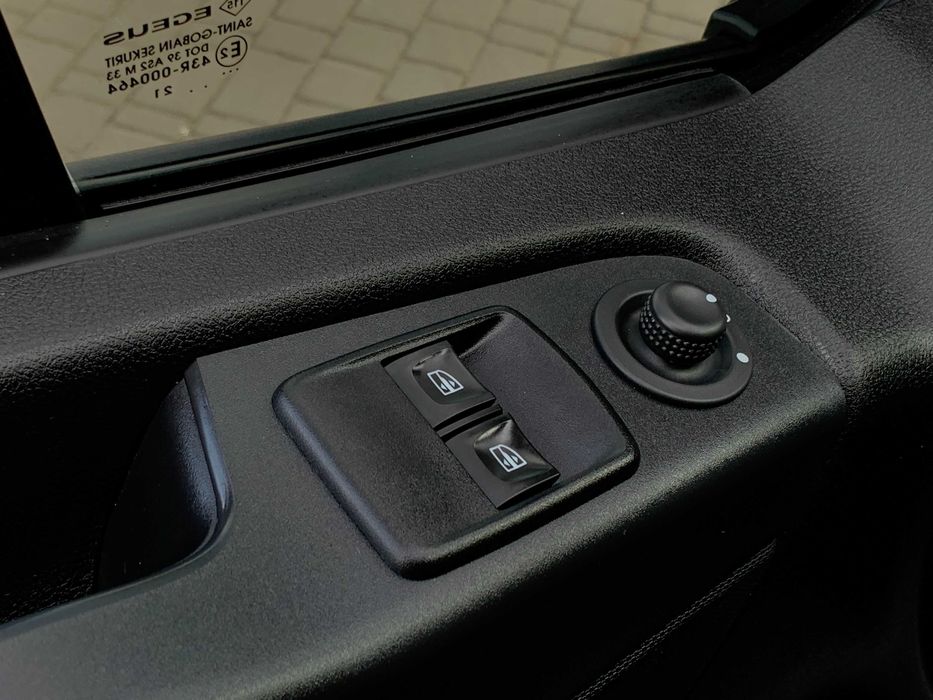 Renault Trafic 2021 2.0 дизель