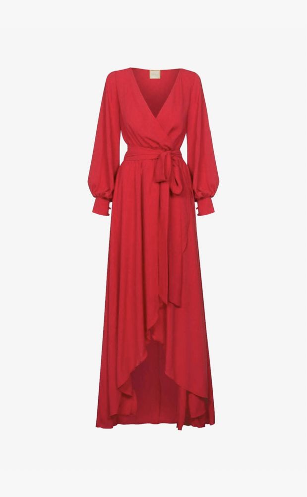 Czerwona sukienka symetryczna na wesele