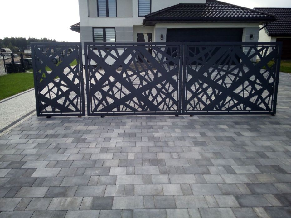 Brama z furtką ocynk +ral skrzydłowa profil 80x20 przesuwna słupek