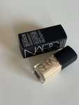 NARS Light Reflecting Foundation 30 ml Odcień: Gobi Light 3