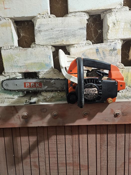Piła spalinowa pilarka Echo 285 EVL