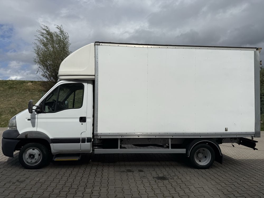 Renault Mascott 120