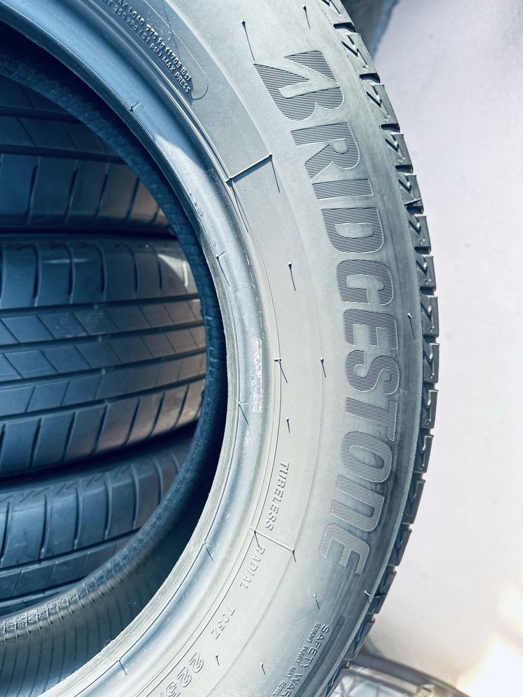 Літні шини 225/60 R17 (99V) Bridgestone 2022p