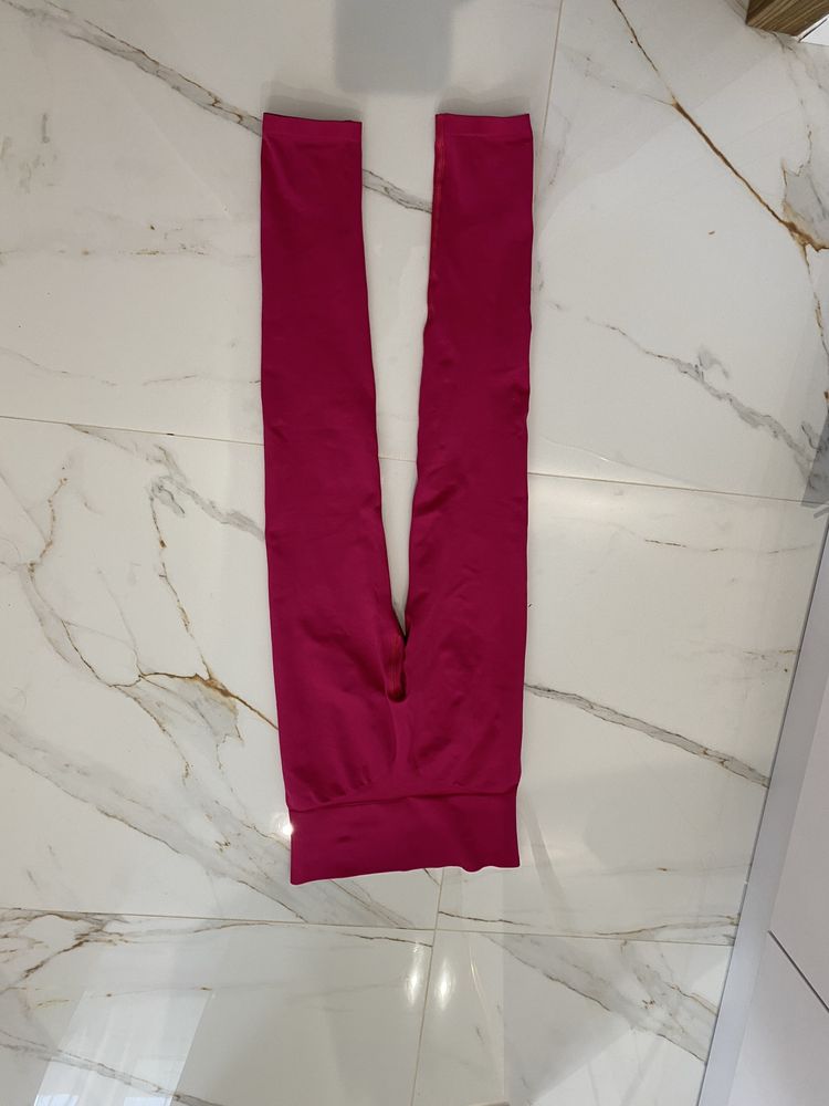Legginsy z wysokim stanem