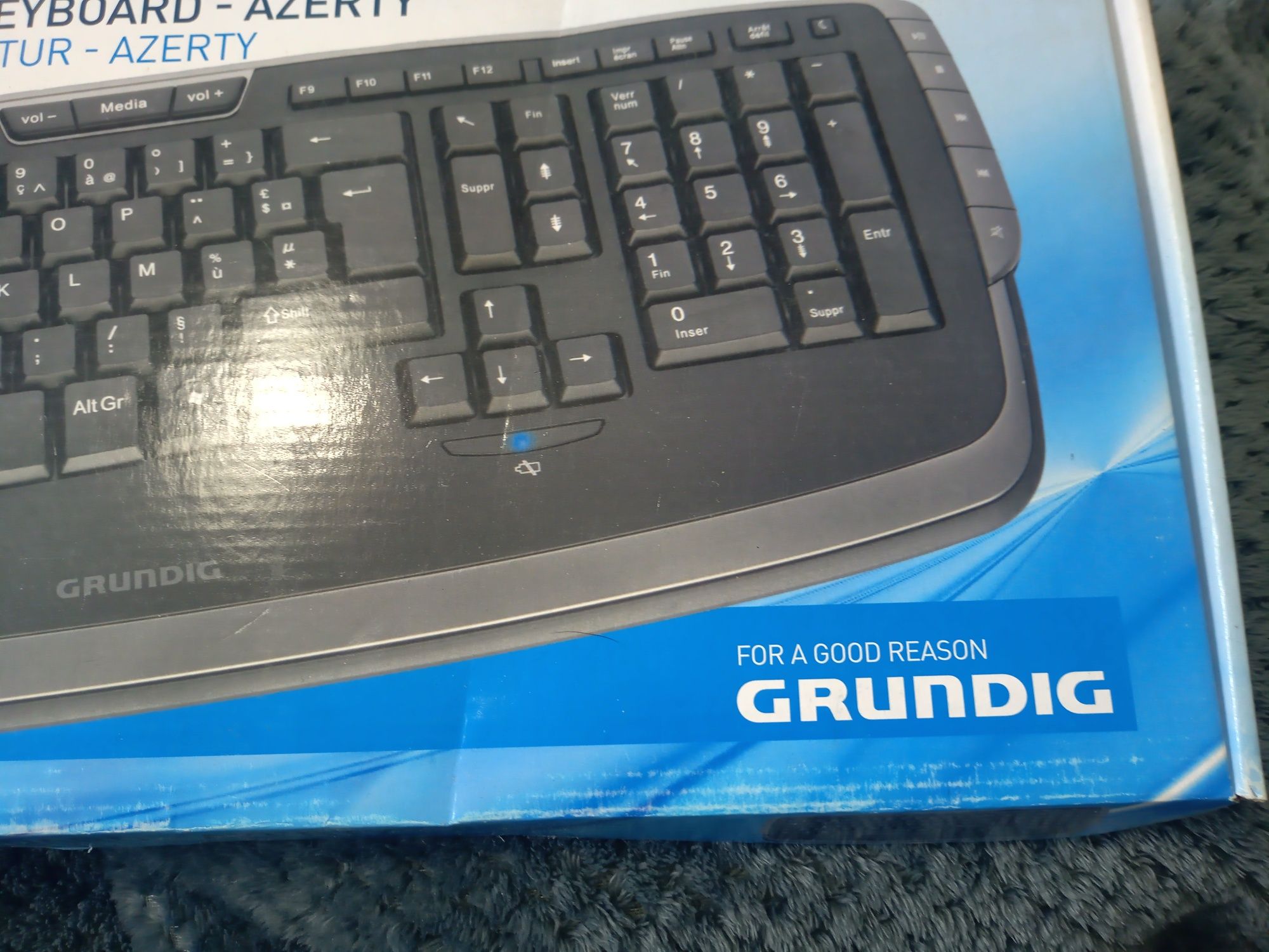 Klawiatura bezprzewodowa Grundig 2,4 Hz multimedialna do komputera