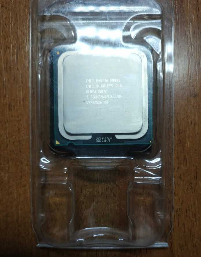 Процессор Intel Core 2 Duo E8400 3.00GHz/6M/1333 (SLB9J) s775, tray