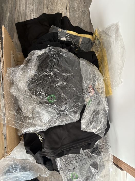 Ubrania sukienki nowe do sklepu 45szt