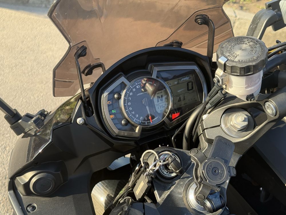 Kawasaki Ninja ZX-10R (ZX1000)