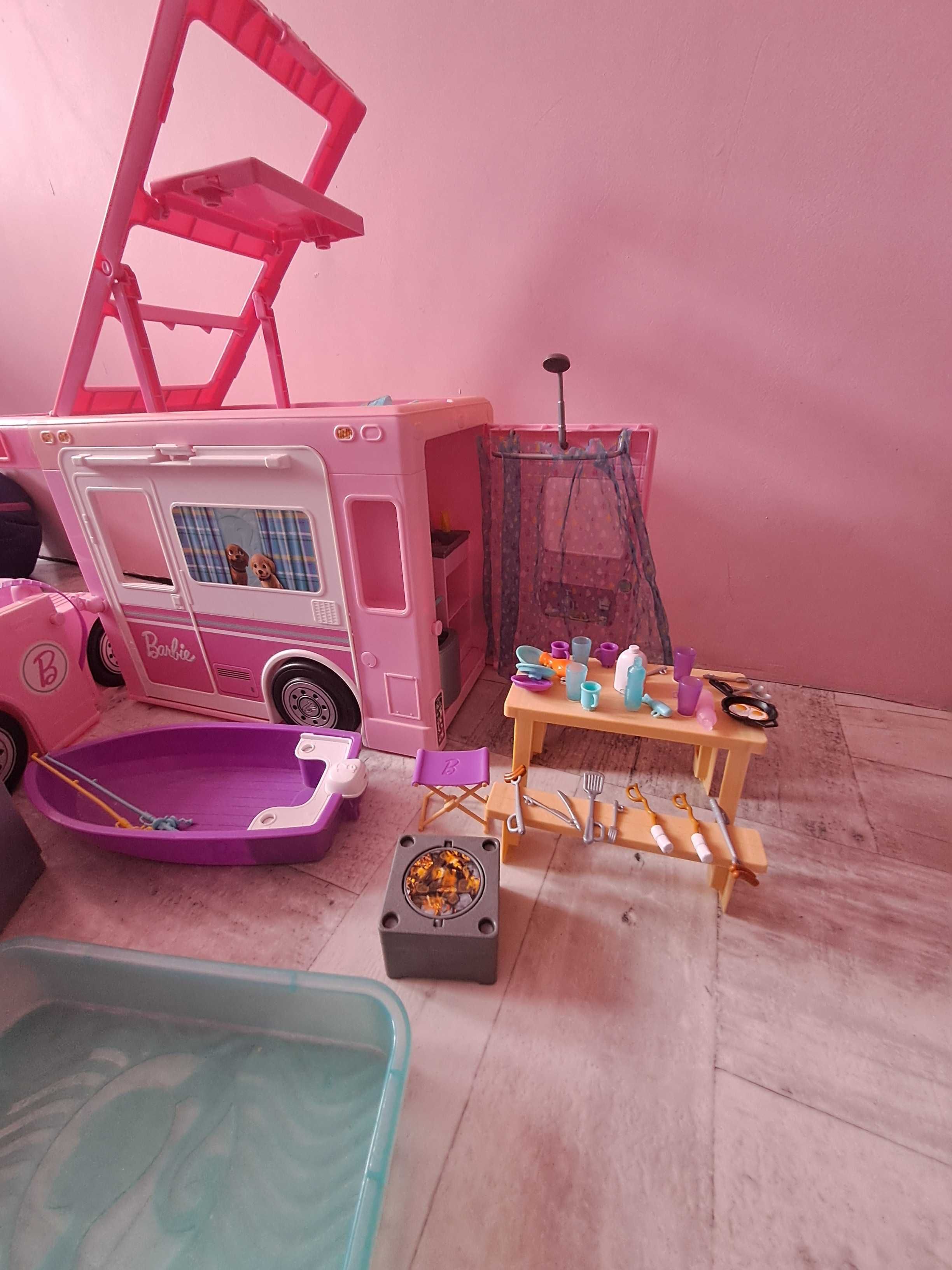 Camper Barbie i jeep plazowy Barbie