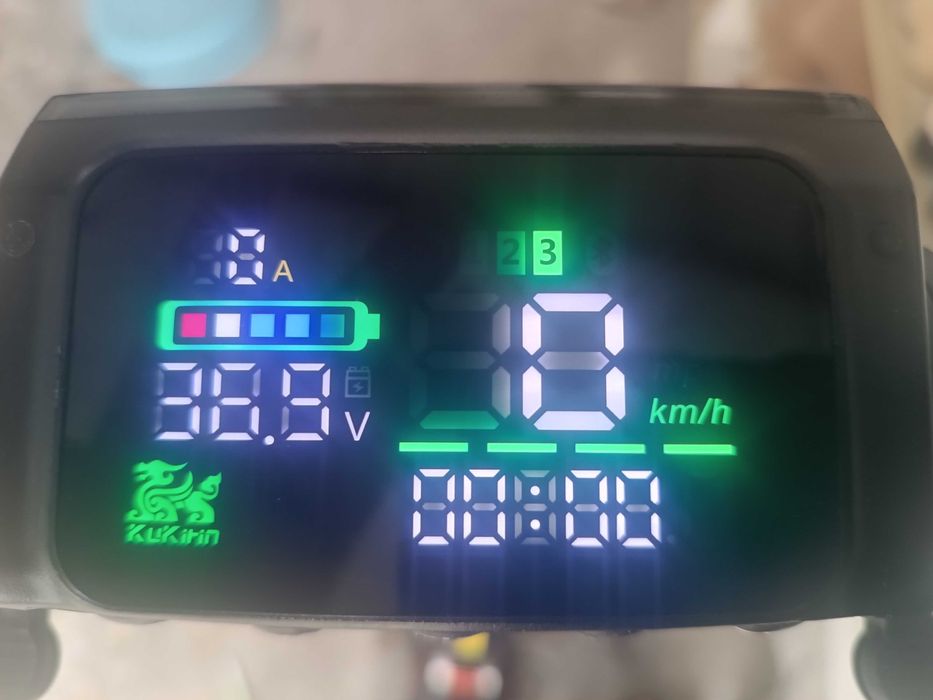 Trotinete elétrica KuKirin S3 PRO Com caixa original. Excelente estado