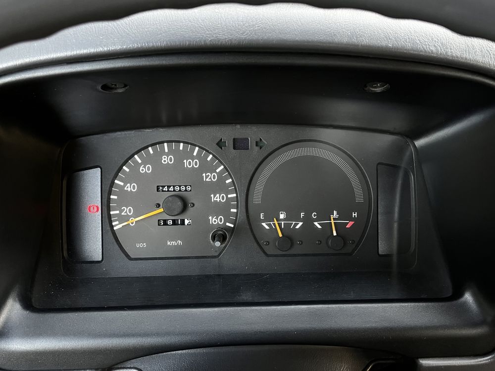 Toyota Dyna 150 * Excelente Estado