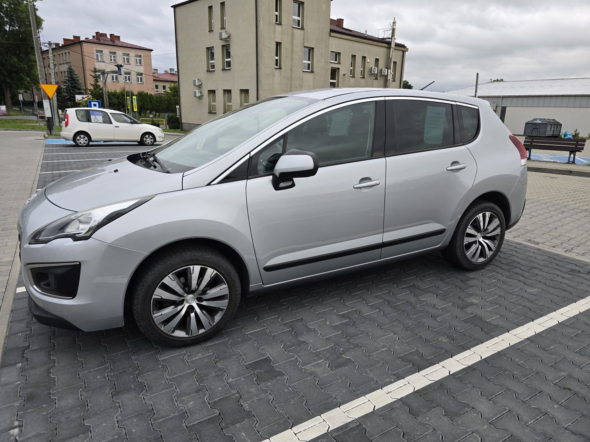 Peugeot 3008 1.6 HDI Polift