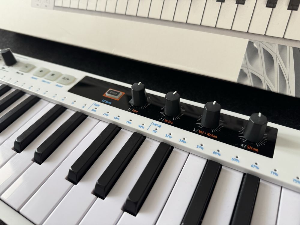 Arturia Keystep 37 + Deck saver - Teclado e Sequenciador Midi