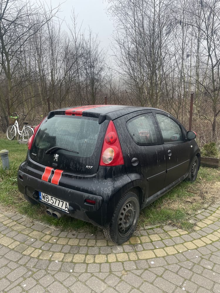 Peugeot 107 z roku 2009 84 tys km salkn Polska 5 drzwi