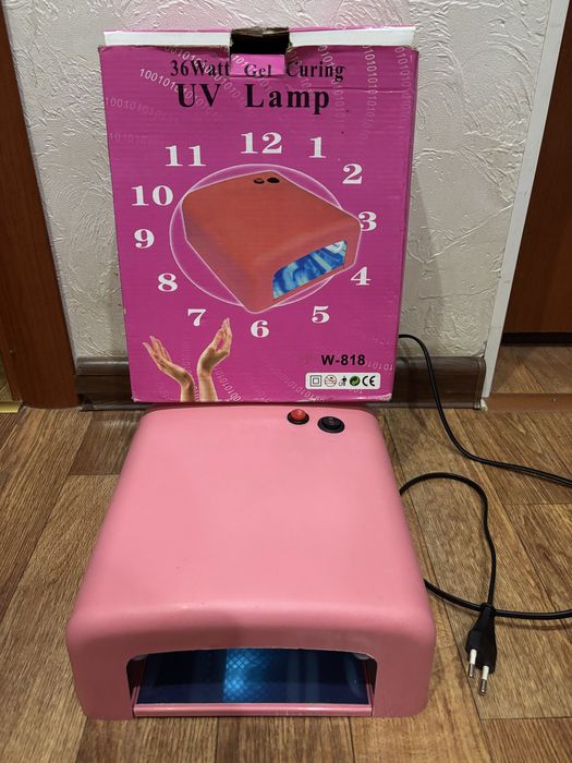 Ультрафіолетова лампа