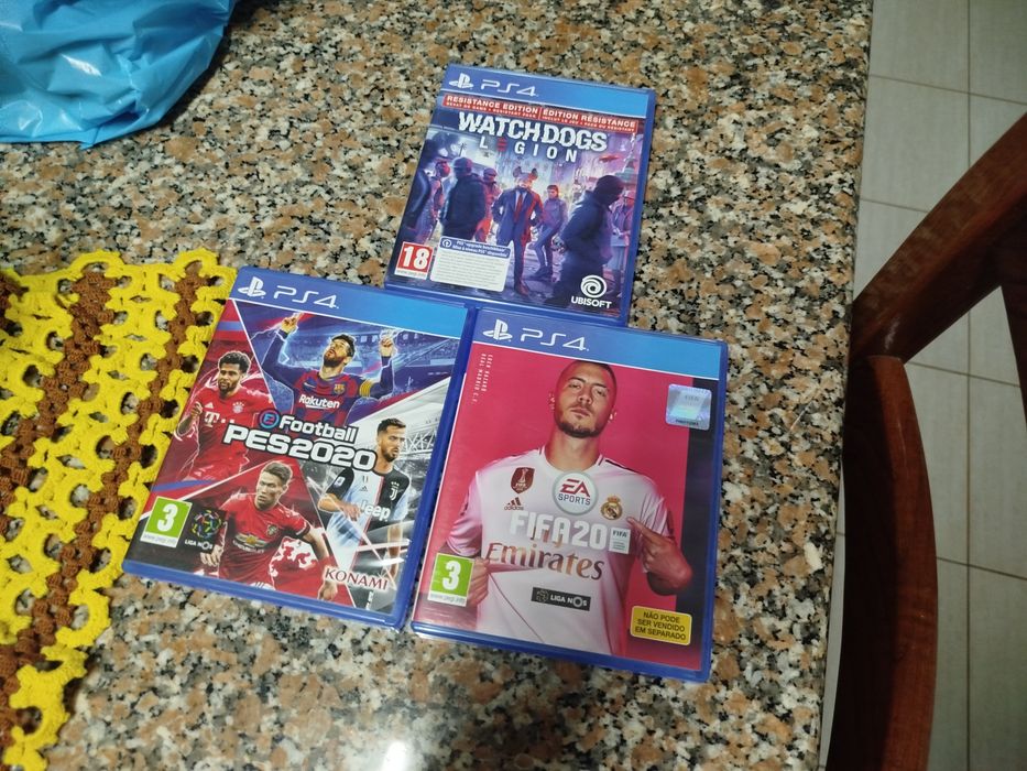 Vendo jogos PS4.