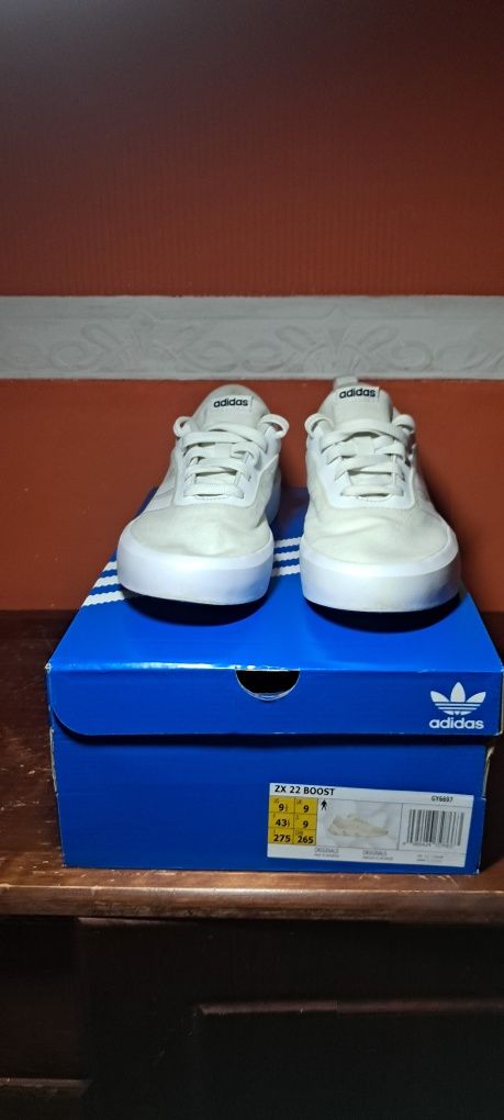 Кеди жіночі ADIDAS FUTUREVULC Lifestyle Modern | 37,5 розмір
