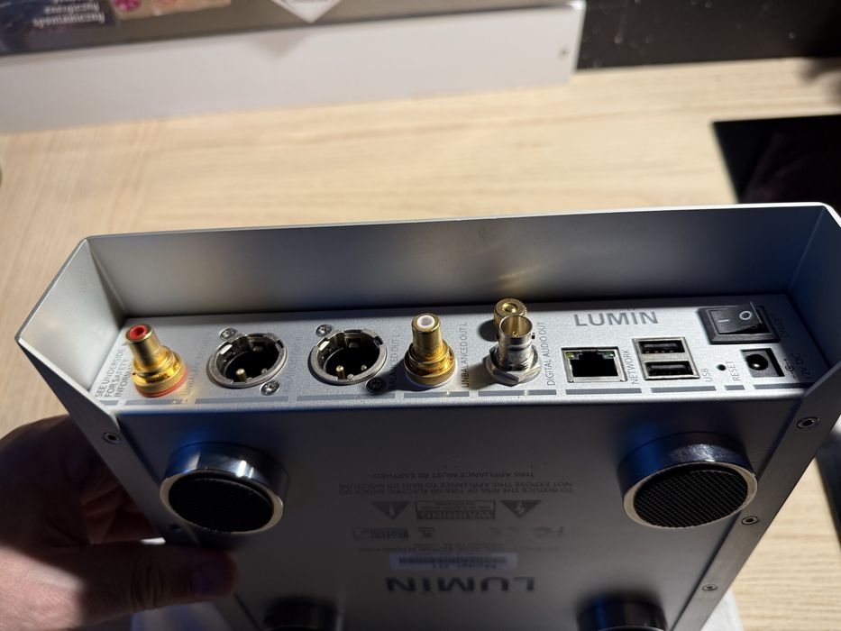 Lumin D1 - sieciowy odtwarzacz muzyczny Hi-End, komplet, stan bdb !