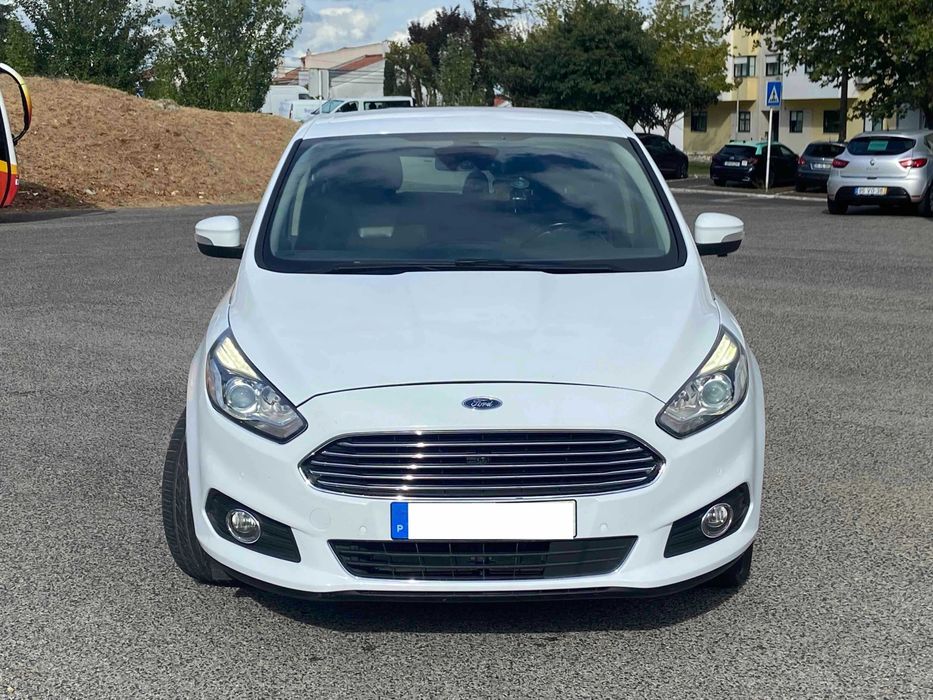 Ford S-Max - 5/7 lugares