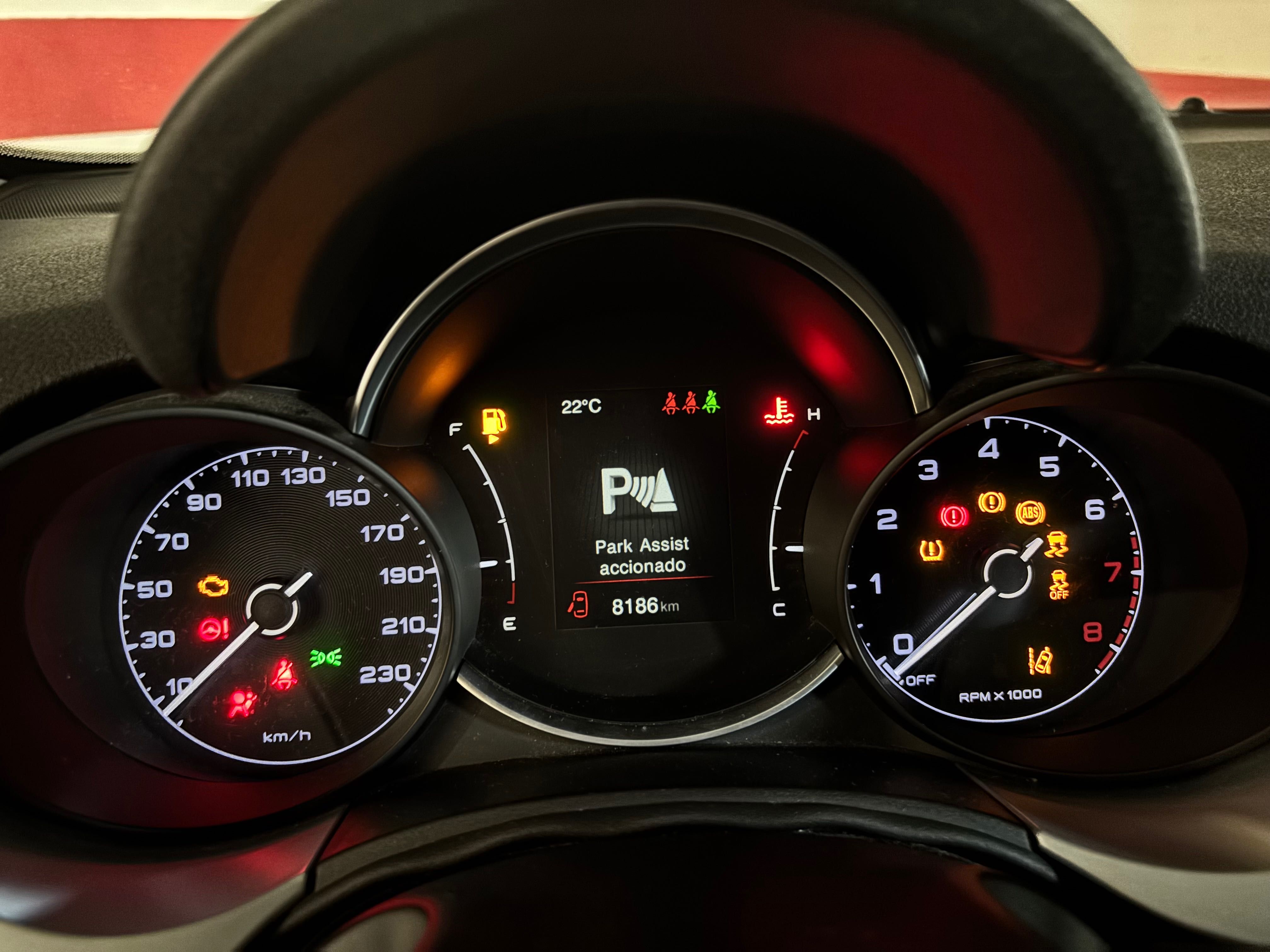 Fiat 500X 1.0 FireFly Connect 8.186km