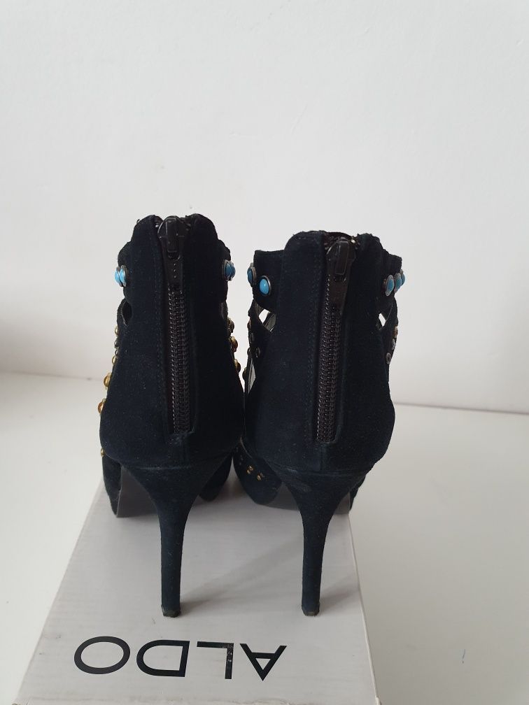 Buty Aldo 38 szpilki sandałki czarne z kamieniami zamsz skóra Guess