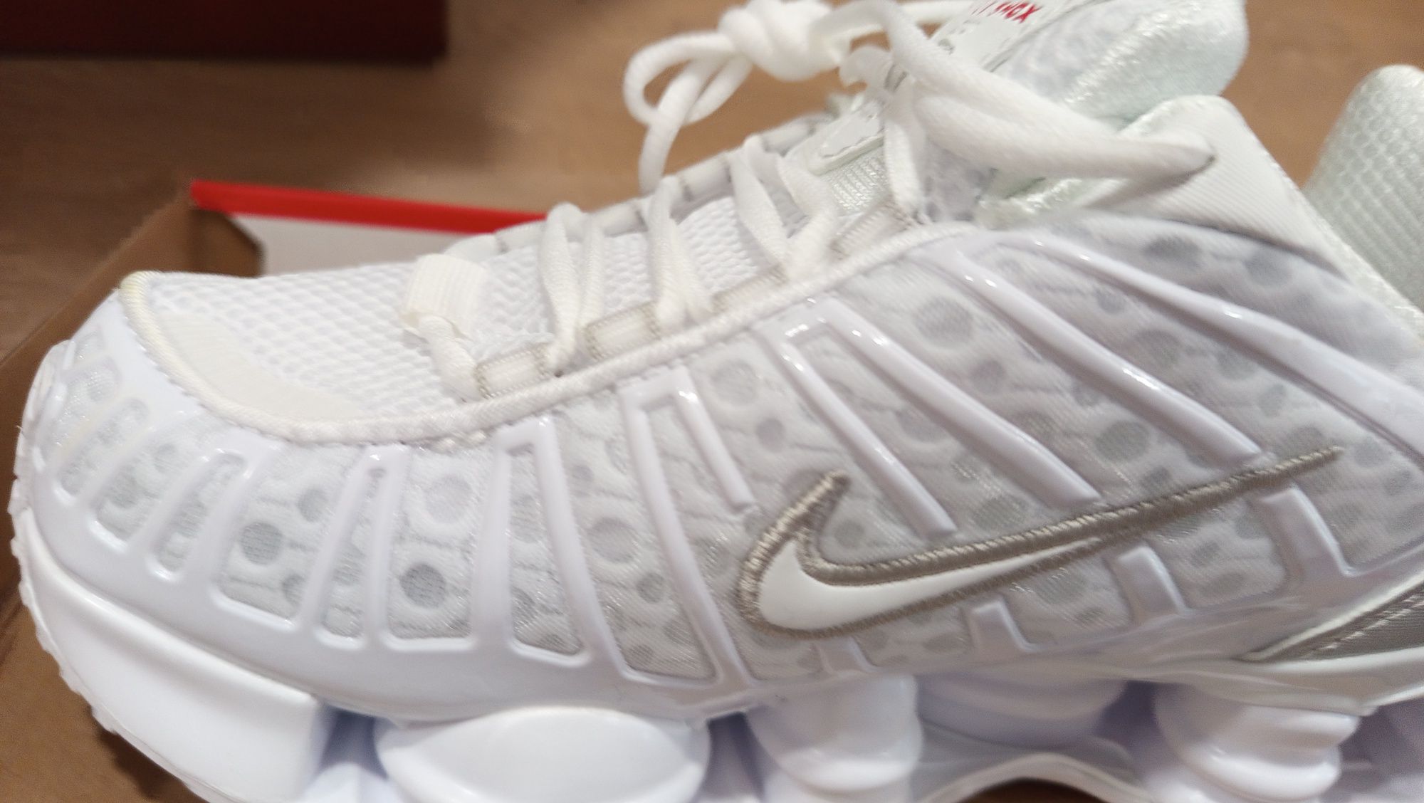 Nike shox branco