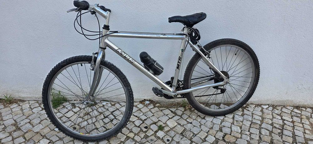 Bicicleta Shimano MTR