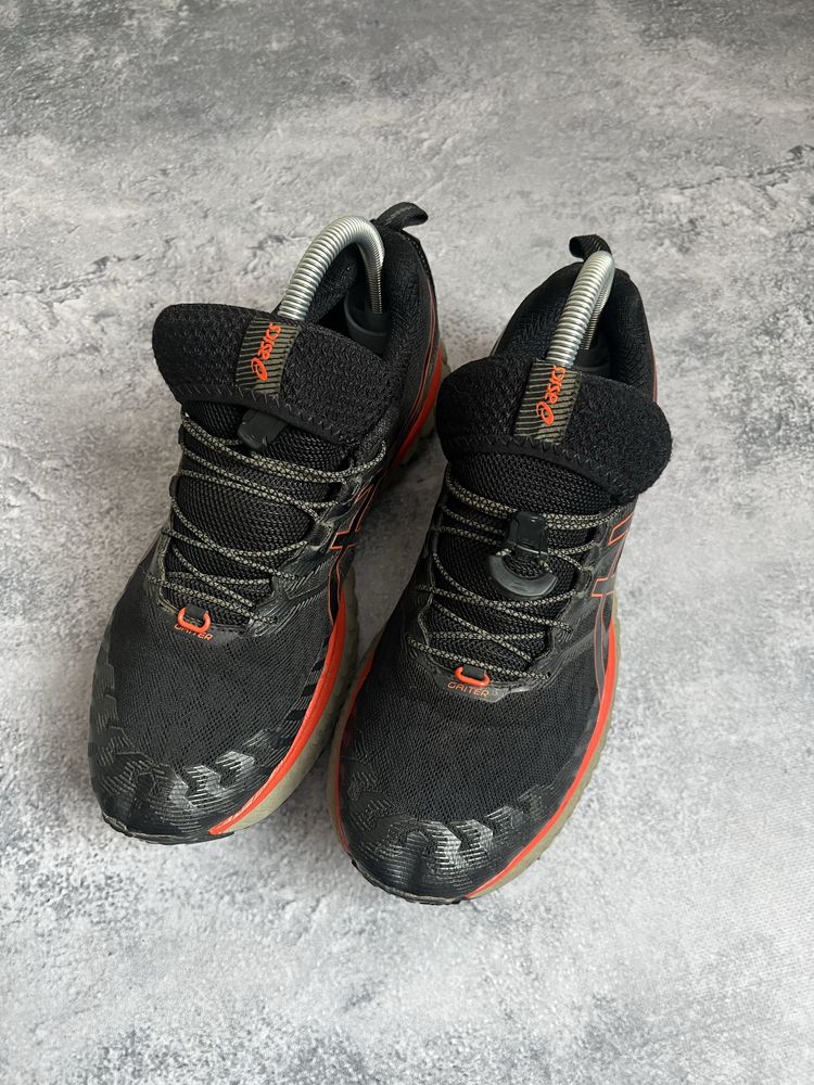 Кроссовки asics trabuco max трейловые trail