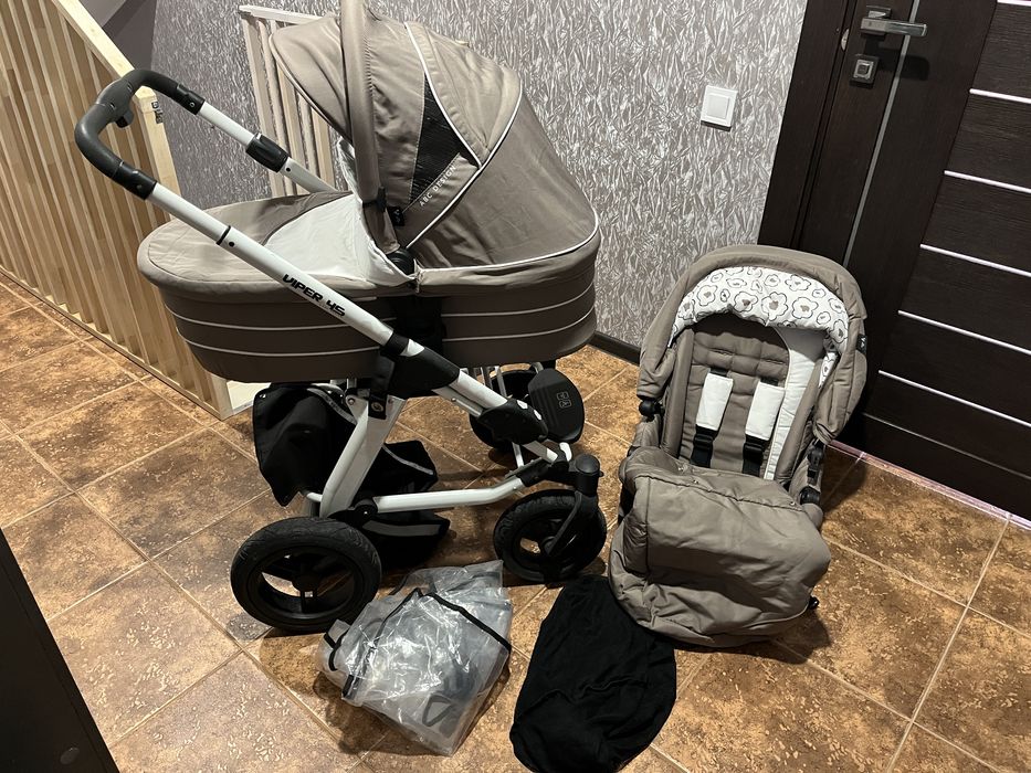 Візочок + автокрісло + крісло-гойдалка