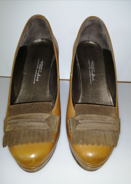 Sapatos elegantes