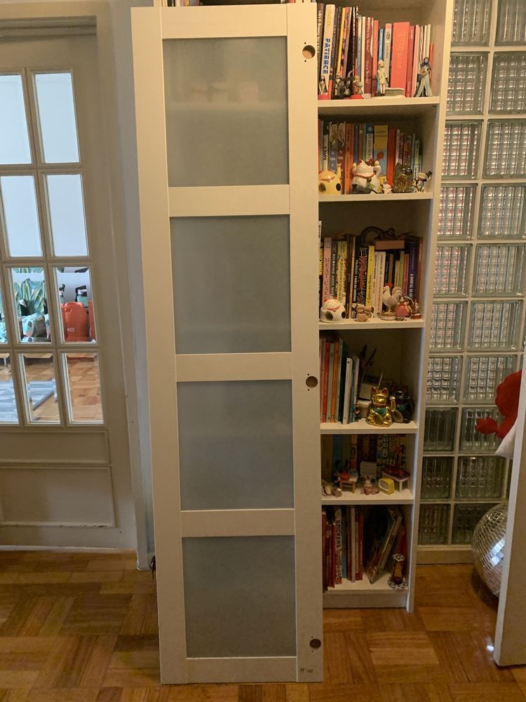 Porta Ikea, modelo Pax