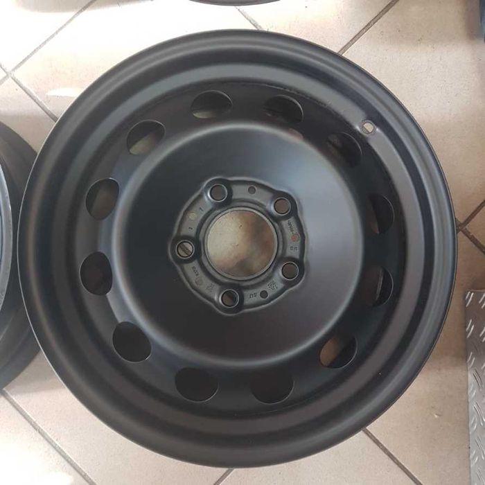 FELGA STAL. 7Jx16 ET47 5x120 BMW