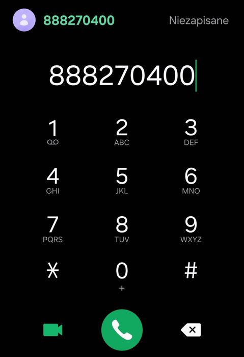 Złoty numer osiem osiem osiem dwa siedem zero cztery zero zero