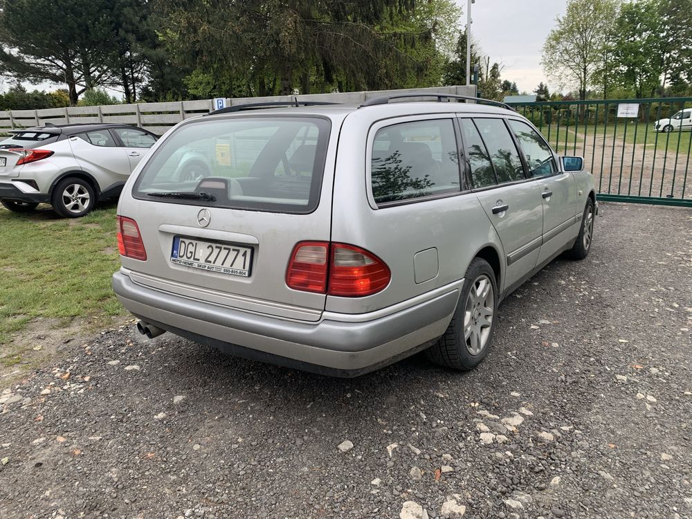 Mercedes W210 E klasa 2.4 LPG