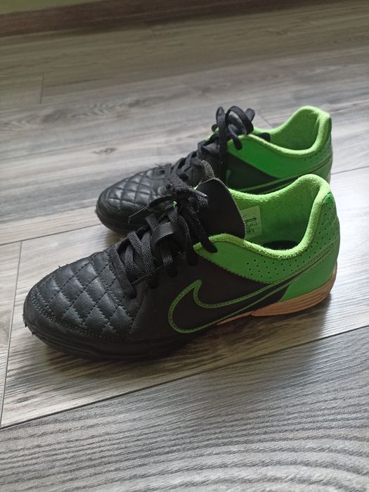 Korki Nike rozm 35,5